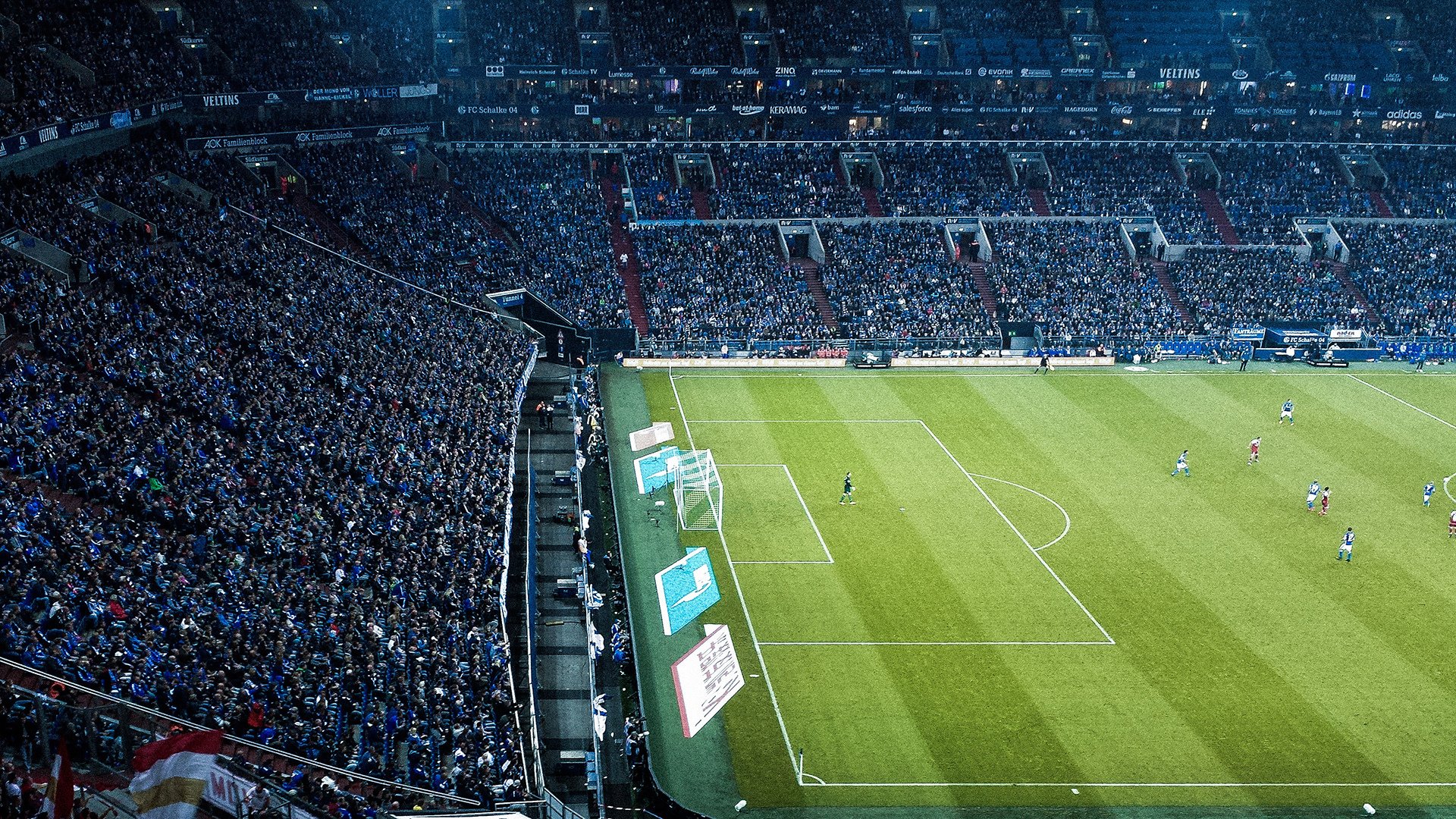 赛事创新:五大联赛引入新技术提升观赛体验,五大联赛赛制