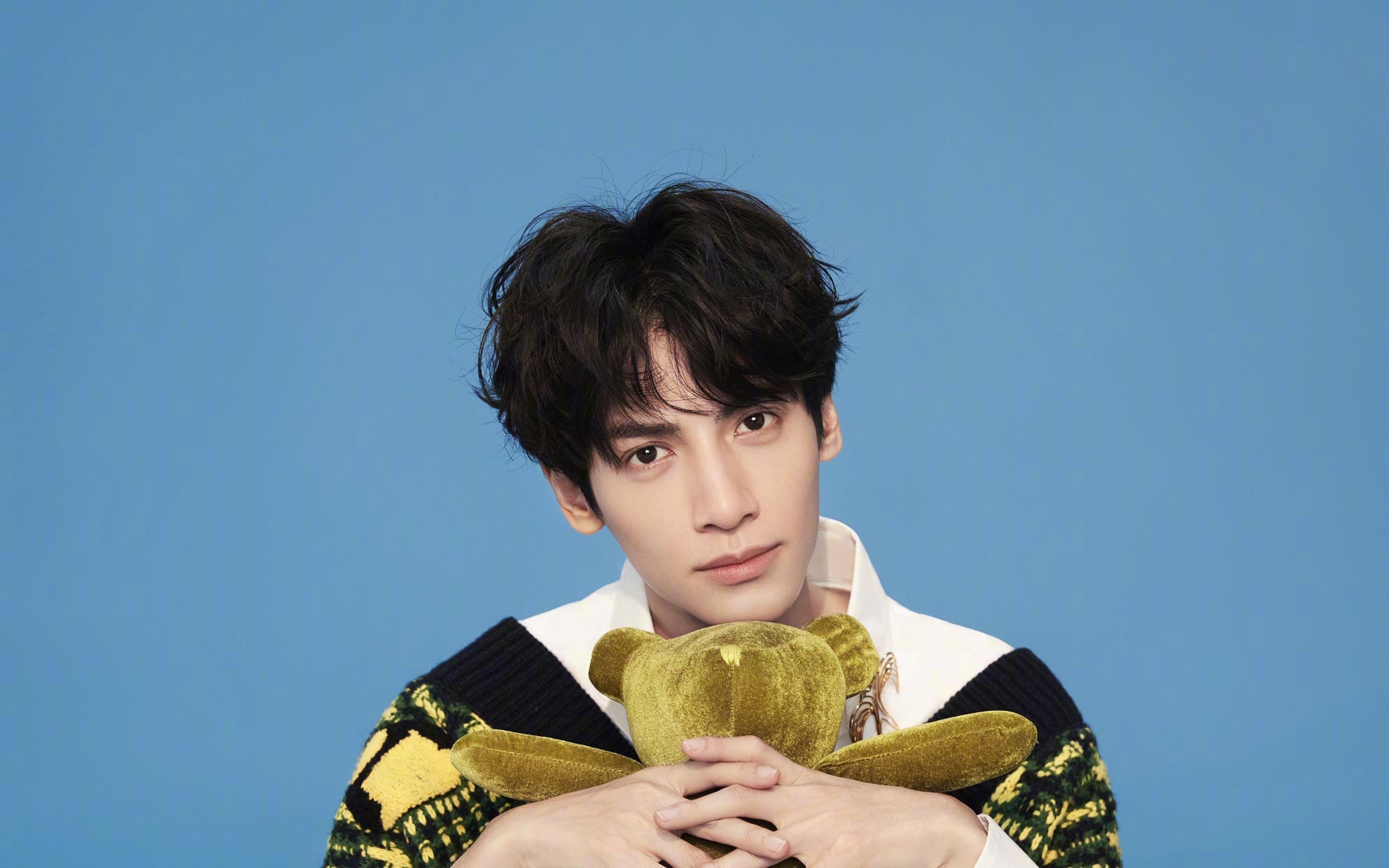 校园足球活动广泛开展助力青少年成长,校园足球开展方案