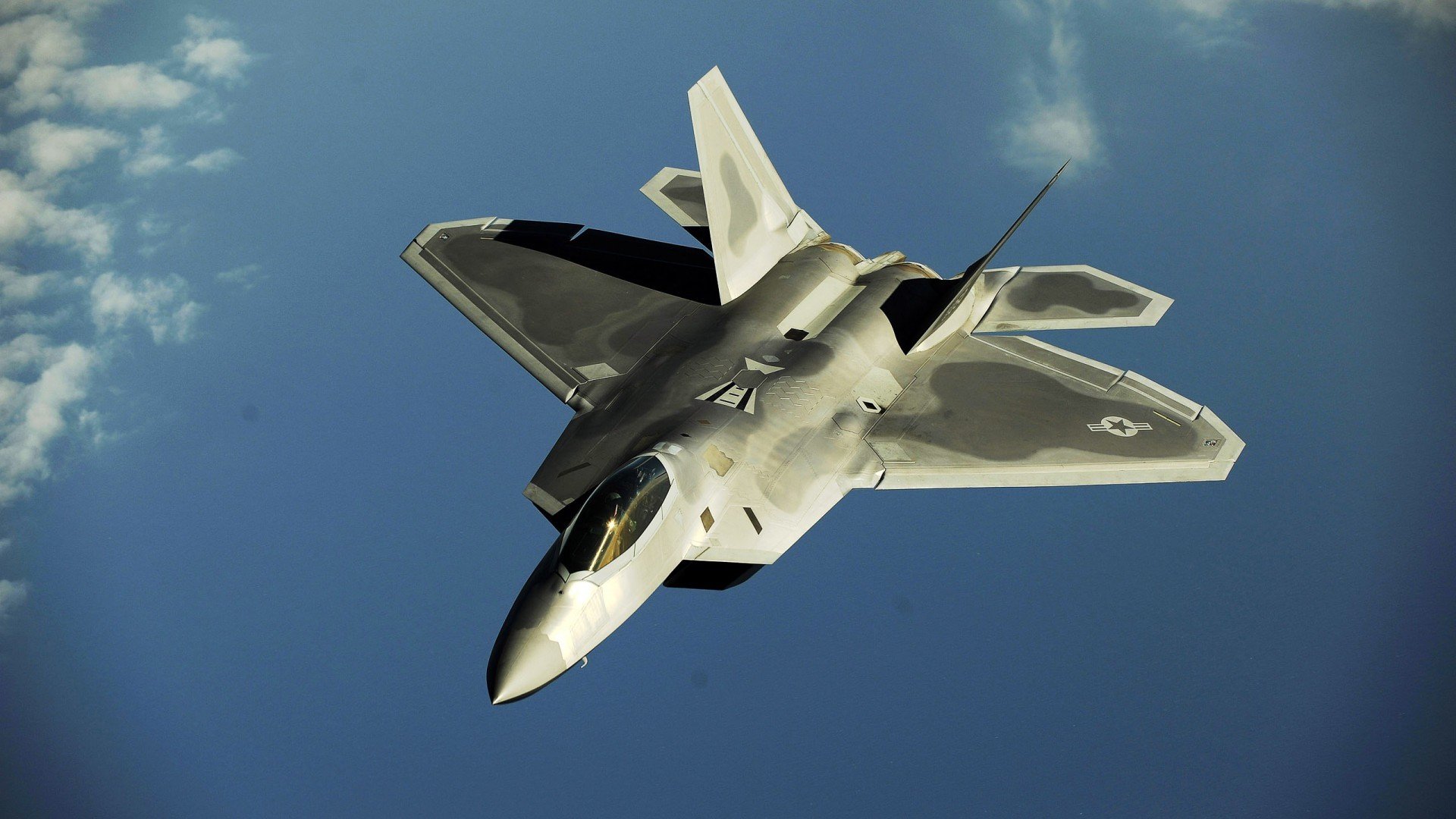 华体会app安装-法甲顶级对决：战术演绎中的精彩瞬间，法甲的强队