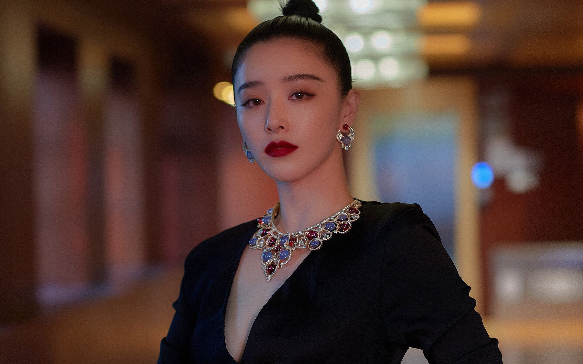 28岁登贝莱荣耀加冕，泪水背后是坚持！，登贝莱身价一年翻十倍